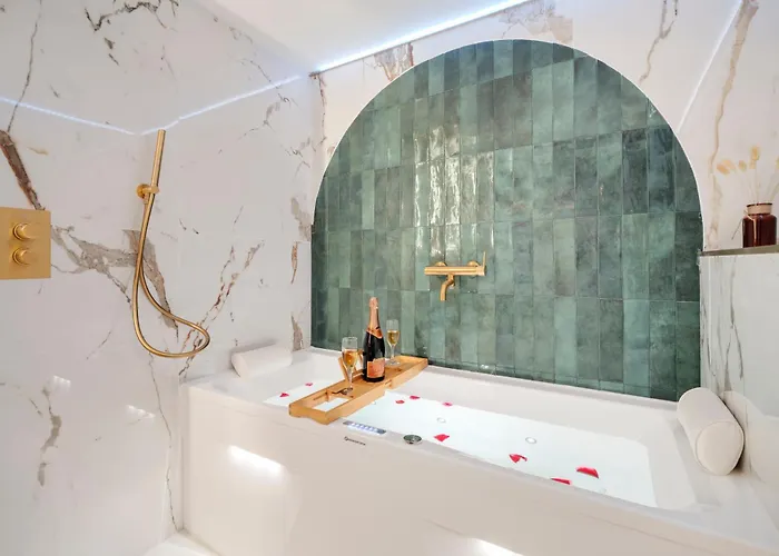 Apartment Cinema De Gamme Avec Balneotherapie Nancy