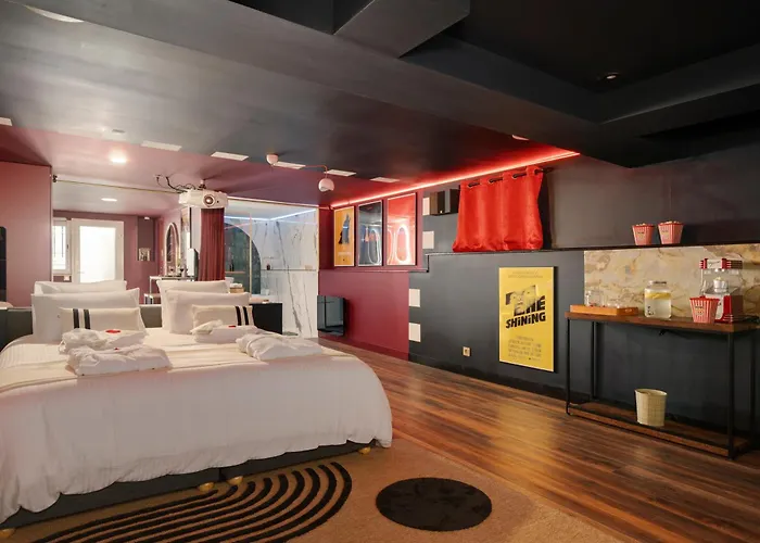 Cinema De Gamme Avec Balneotherapie *