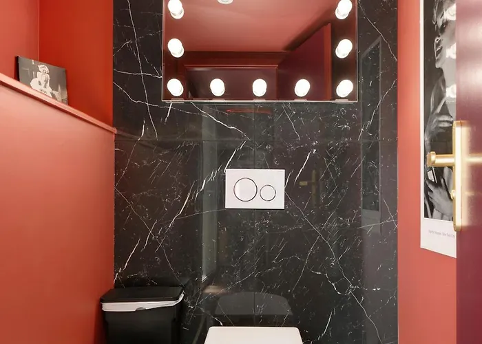 Cinema De Gamme Avec Balneotherapie Нанси